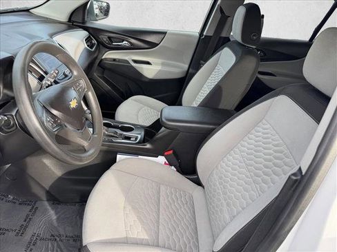 Used 2020 Chevrolet Equinox LT image 10