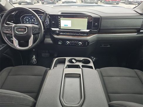 Used 2024 GMC Sierra 1500 Elevation image 12
