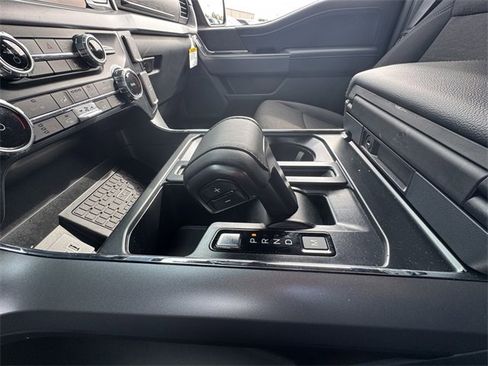 New 2025 Ford F150 XLT w/ Equipment Group 302A MID image 31