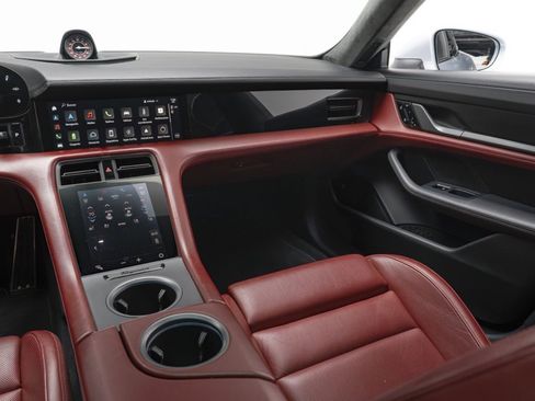 Used 2020 Porsche Taycan Turbo w/ Performance Package image 25