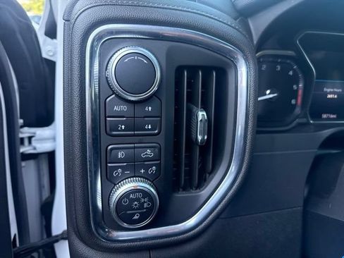 Used 2019 GMC Sierra 1500 Denali w/ Driver Alert Package II AWD/4WD image 12