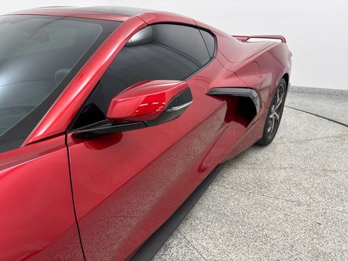 Used 2021 Chevrolet Corvette Stingray w/ Z51 Performance Package image 36