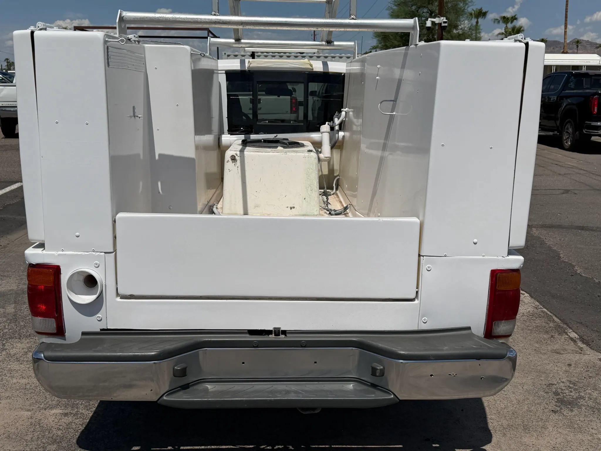 Used 2019 Nissan Frontier SV RWD image 4
