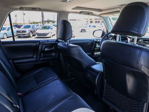 Used 2019 Toyota 4Runner Limited AWD/4WD image 17