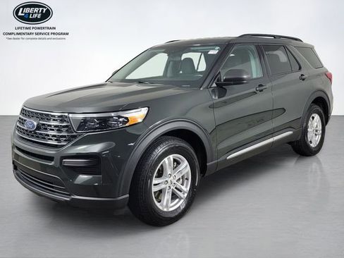 Certified 2023 Ford Explorer XLT AWD/4WD image 7