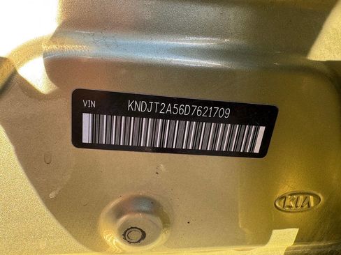 Used 2013 Kia Soul image 11