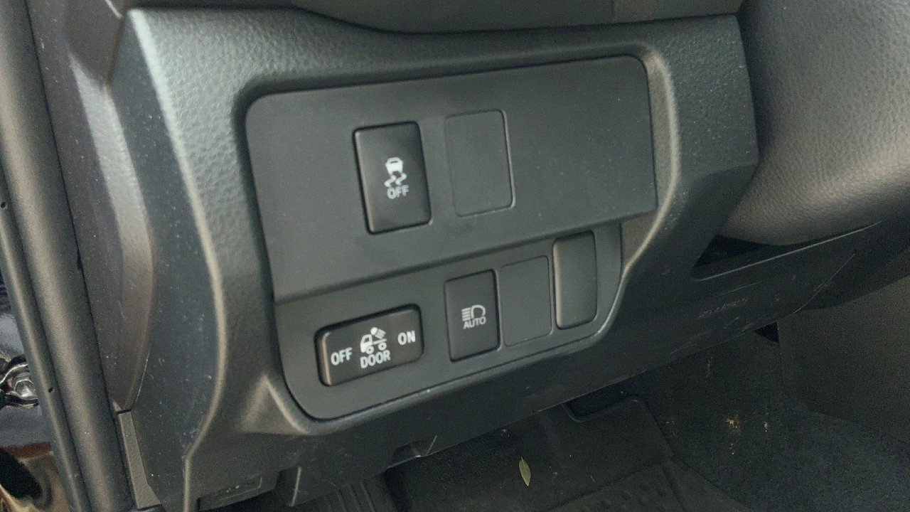 Used 2023 Toyota Tacoma SR5 RWD image 23