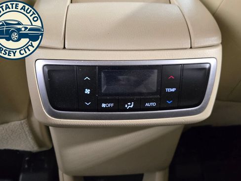 Used 2017 Toyota Highlander Limited w/ Protection Package #3 AWD/4WD image 29