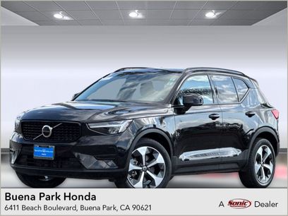 Used 2024 Volvo XC40 B5 Core