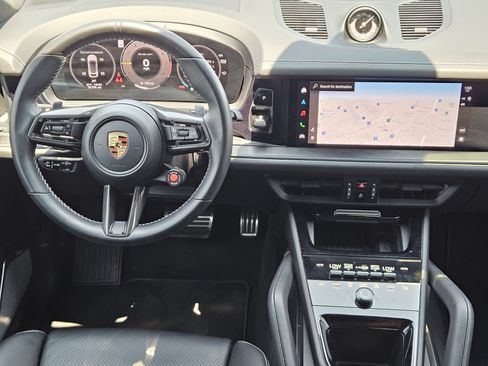 Certified 2024 Porsche Cayenne Turbo GT AWD/4WD image 26