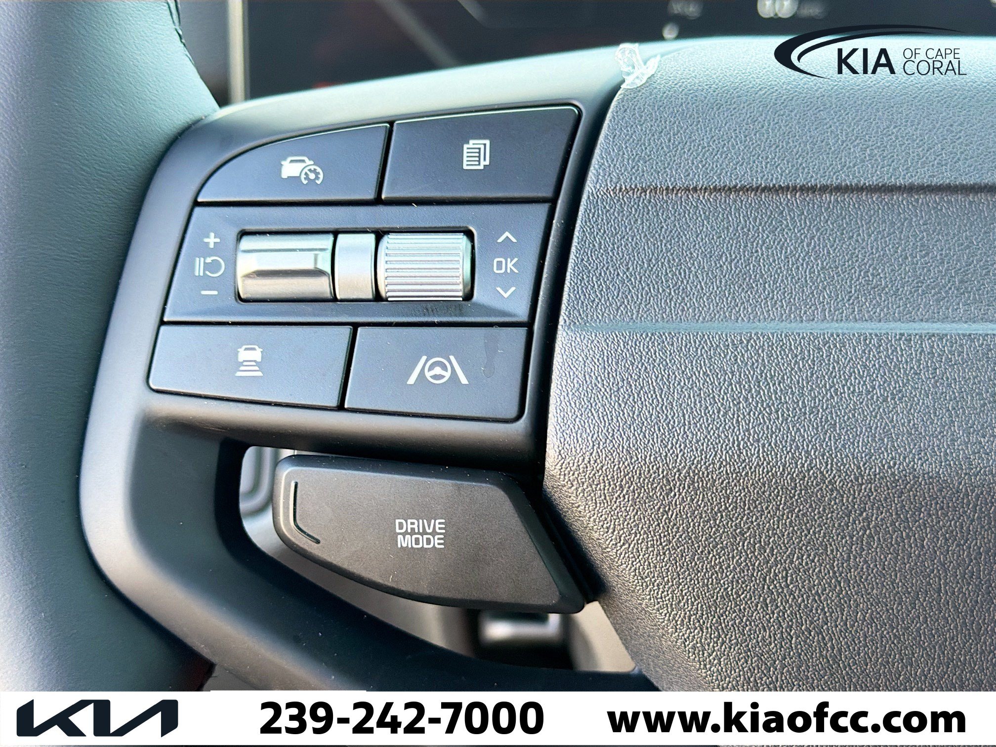 New 2026 Kia Sportage SX FWD image 36