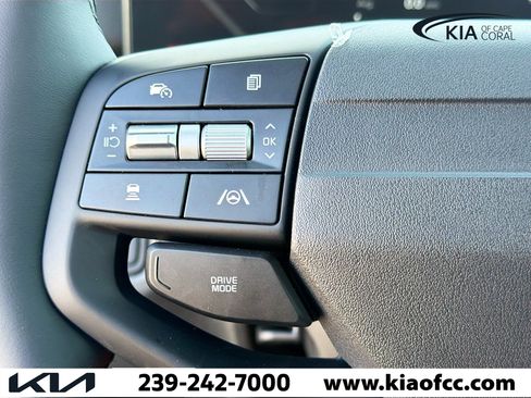 New 2026 Kia Sportage SX FWD image 36