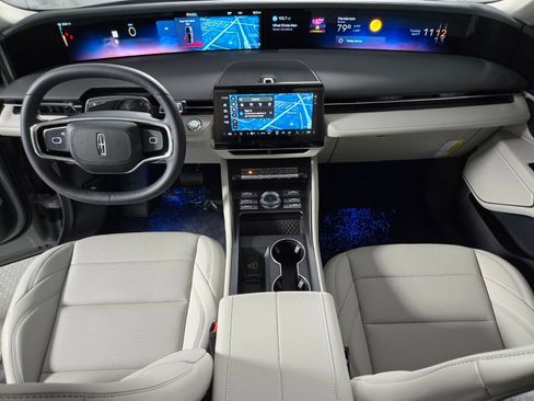 New 2026 Lincoln Nautilus Premier AWD/4WD image 14