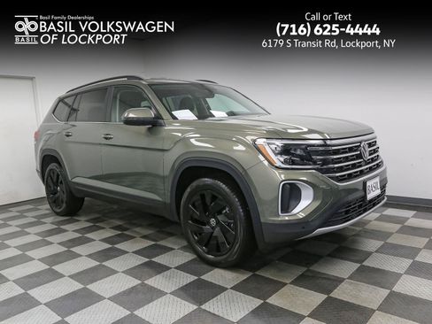 New 2026 Volkswagen Atlas SE AWD/4WD image 1