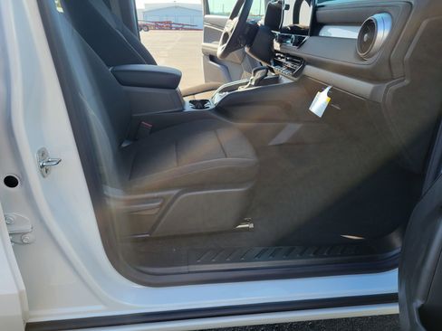 New 2026 Chevrolet Colorado LT w/ Advanced Trailering Package RWD image 31