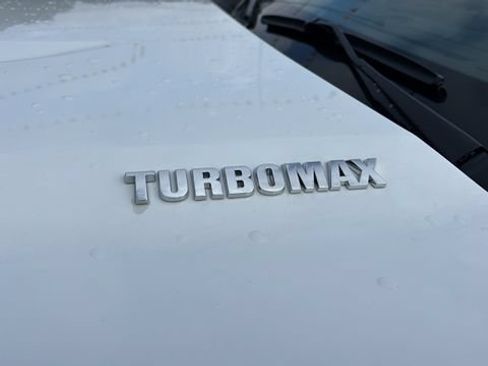 Used 2025 Chevrolet Silverado 1500 Custom RWD image 36