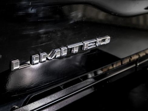 Used 2019 RAM 2500 Limited AWD/4WD image 48