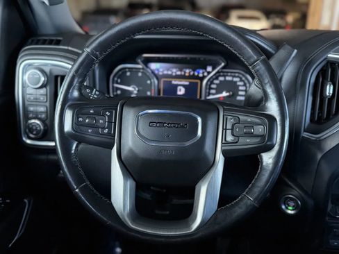Used 2022 GMC Sierra 3500 Denali image 23