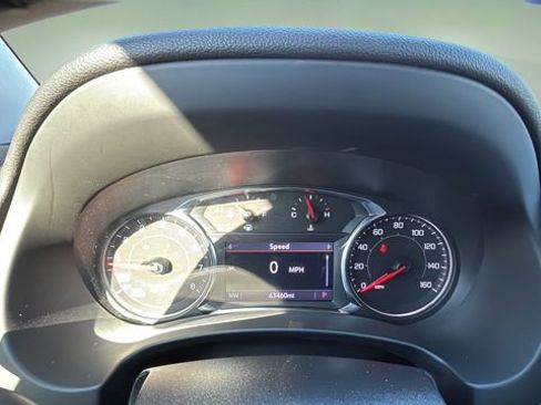 Used 2023 GMC Terrain SLT image 15