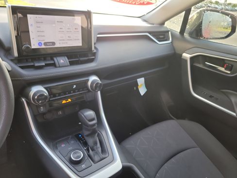 Certified 2025 Toyota RAV4 XLE w/ Convenience Package image 24