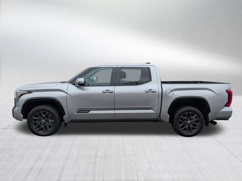 Used 2024 Toyota Tundra Platinum AWD/4WD image 4