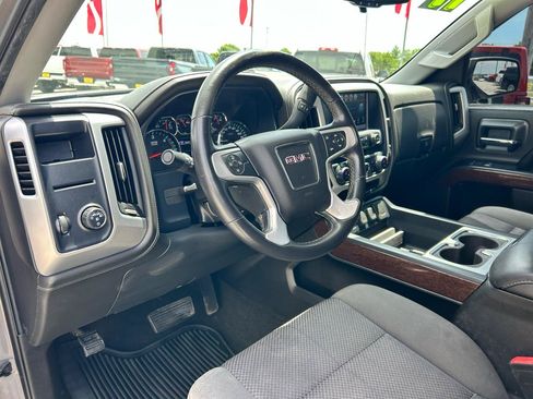 Used 2017 GMC Sierra 1500 SLE w/ SLE Value Package RWD image 6