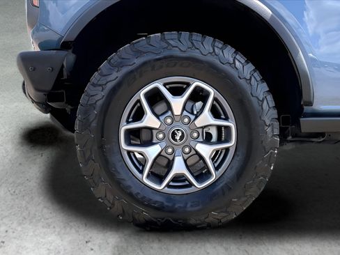 Used 2024 Ford Bronco Badlands AWD/4WD image 35