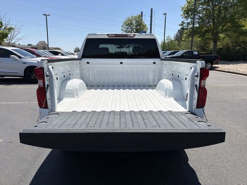 Used 2022 Chevrolet Silverado 1500 Custom w/ LPO, Dark Essentials Package RWD image 18