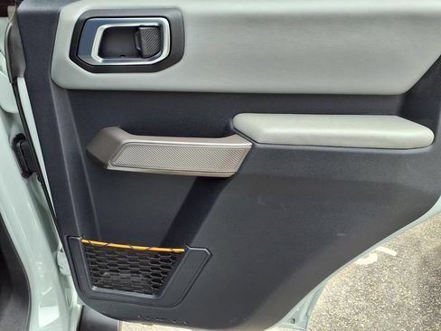 Used 2023 Ford Bronco Badlands AWD/4WD image 32