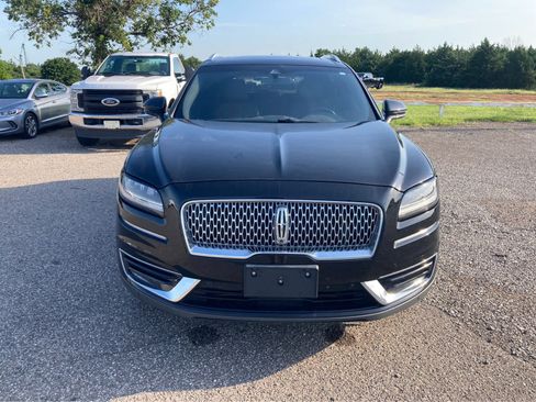 Used 2019 Lincoln Nautilus Reserve FWD image 10