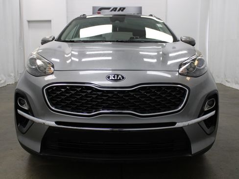 Used 2022 Kia Sportage EX FWD image 3