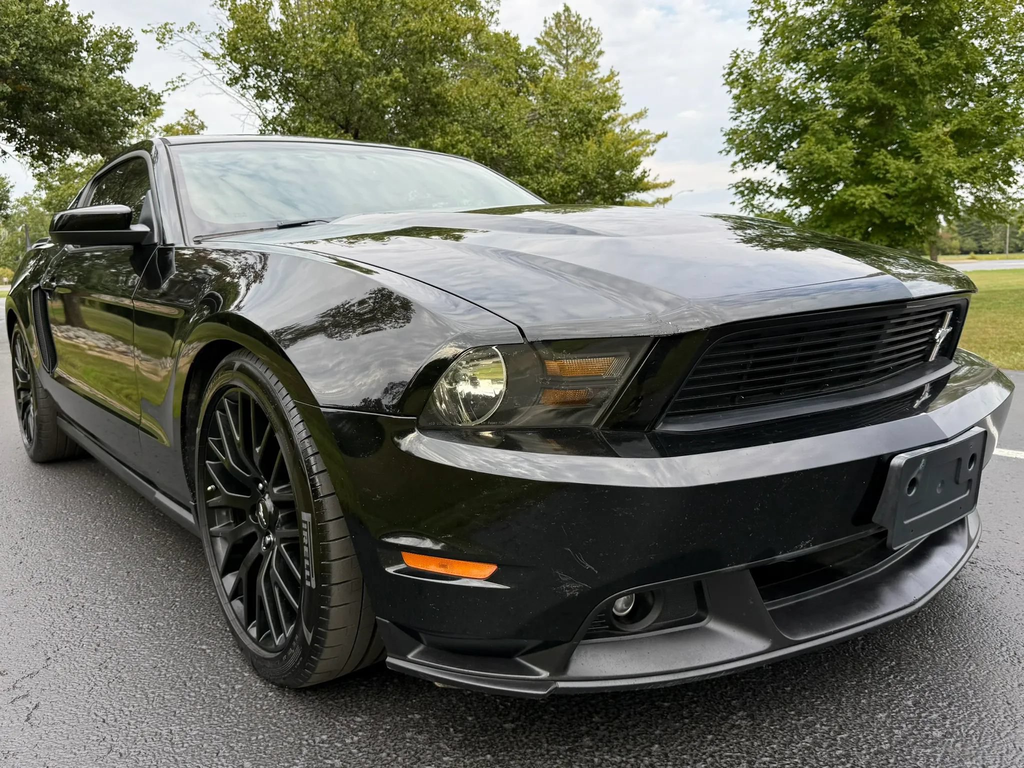 Used 2012 Ford Mustang GT Premium RWD image 5