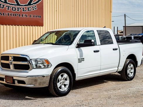 Used 2023 RAM 1500 Classic SLT w/ Trailer & Traction Group image 8