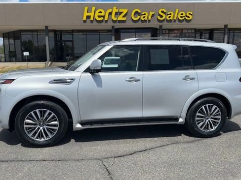 Used 2023 Nissan Armada SL AWD/4WD image 5