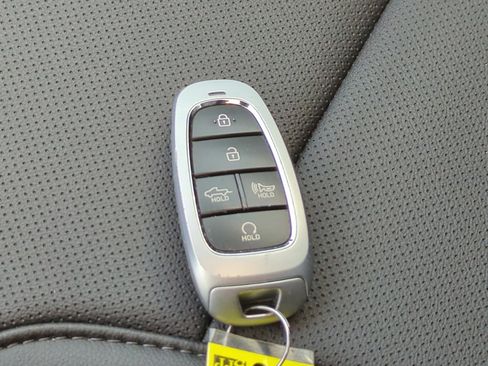 Certified 2024 Hyundai Santa Cruz Night image 34