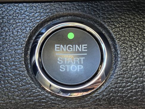 Used 2020 Ford F250 Platinum w/ FX4 Off-Road Package image 18