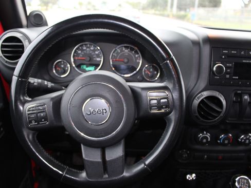 Used 2013 Jeep Wrangler Sport image 21