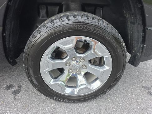 Used 2021 RAM 1500 Big Horn AWD/4WD image 35