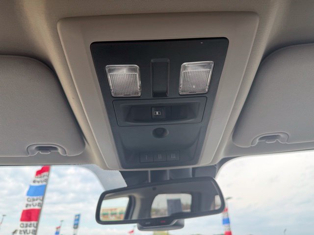 Used 2018 RAM 1500 Classic SLT w/ SLT Plus D←cor Group AWD/4WD image 29