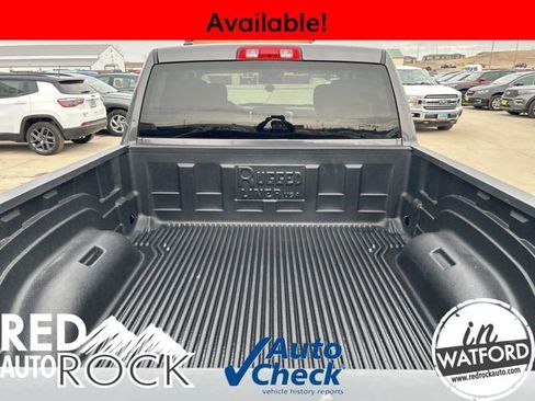 Used 2024 RAM 1500 Classic SLT image 8