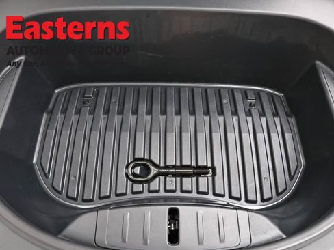 Used 2023 Tesla Model 3 Standard Range RWD image 7