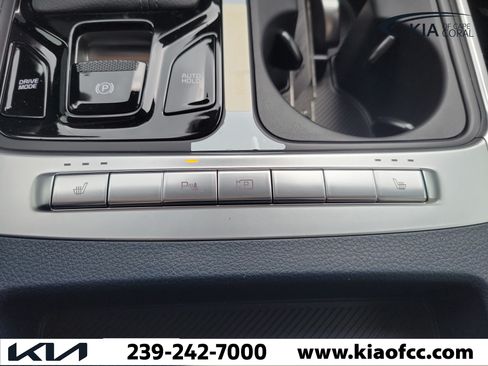 New 2026 Kia Carnival EX FWD image 27