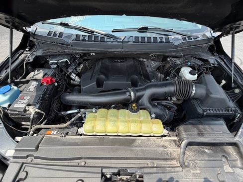 Used 2019 Ford F150 XLT w/ Equipment Group 302A Luxury AWD/4WD image 25