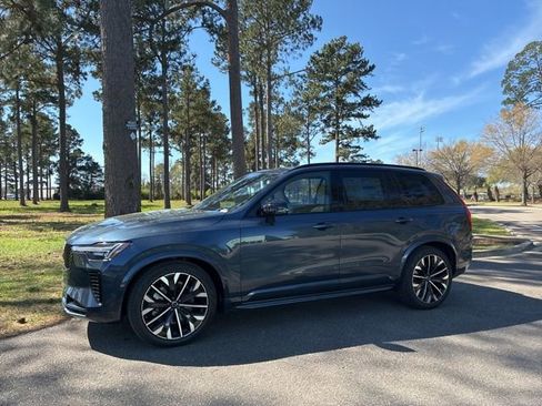 New 2026 Volvo XC90 B6 Ultra w/ Lounge Package AWD/4WD image 8