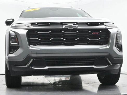 Used 2025 Chevrolet Equinox RS w/ Safety and Technology Package FWD image 47