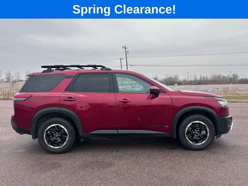 Used 2024 Nissan Pathfinder Rock Creek AWD/4WD image 7