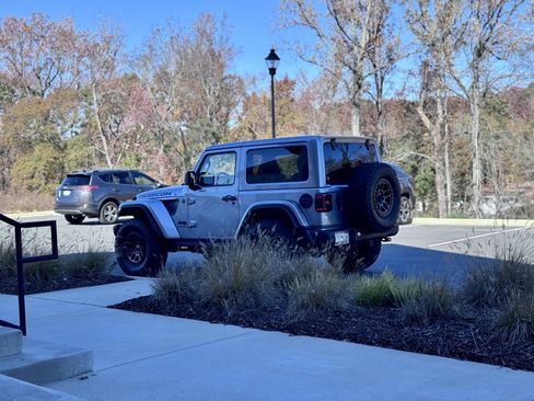 Used 2019 Jeep Wrangler Rubicon image 10