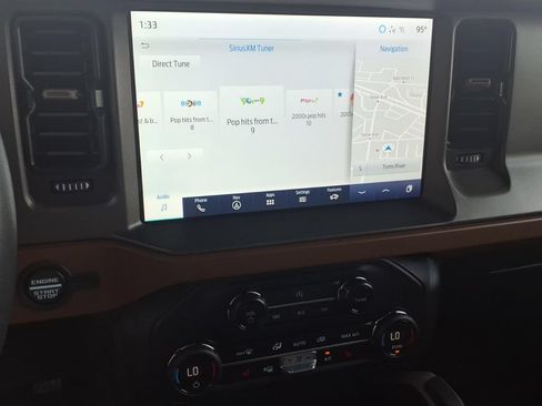 Used 2024 Ford Bronco Outer Banks AWD/4WD image 23
