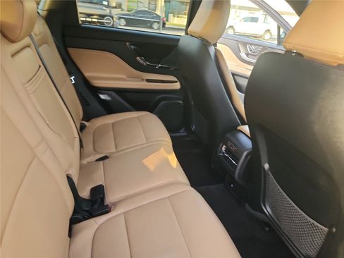 Used 2022 Lincoln Corsair Reserve w/ Equipment Group 201A image 22