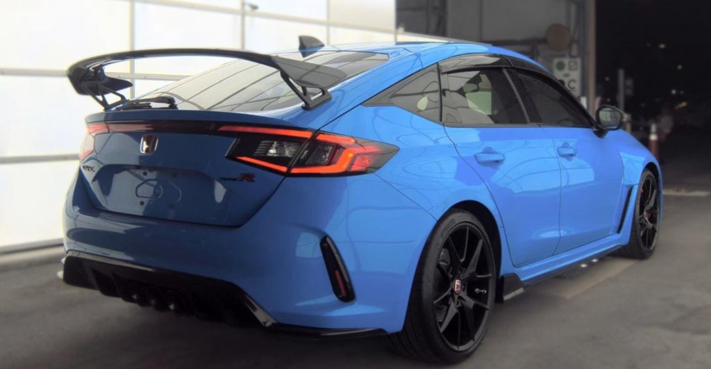 Used 2024 Honda Civic Type R image 2